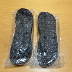 ビーチサンダル　新品未使用　二つの画像