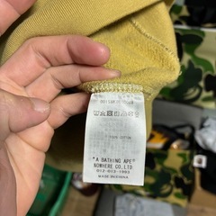 A BATHING APE カモフラージュ トレーナーの画像