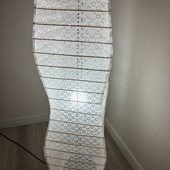 500円/期限なし　和モダンフロアライト間接照明ねじれ型/花柄デザインの画像