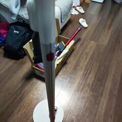 Dyson Micro Plus Floor Dok™ 充電スタンドの画像