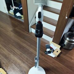 Dyson Micro Plus Floor Dok™ 充電スタンドの画像