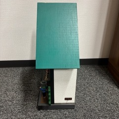 ⏰ハウス型 木製掛け時計の画像