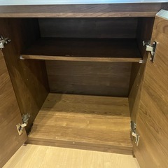 食器棚（4年使用 / 木目ブラウン）の画像