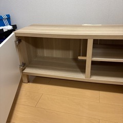 テレビ台の画像