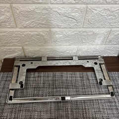 スバル　ナンバーフレーム　メタル　シルバーの画像