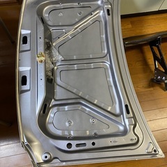 NBロードスター用トランクパネルとウイングの画像