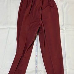 ボルドー　ボトムスの画像