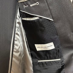 メンズスーツ3点セットの画像