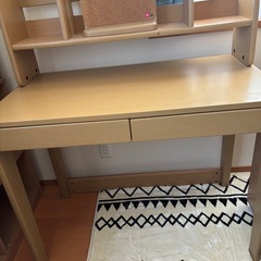 くろがね学習机の4点セットの画像