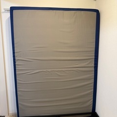 ダブルベッドマット厚さ16cmの画像