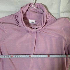 ellesse（エレッセ）　ピンク　タートルネック　カットソーの画像