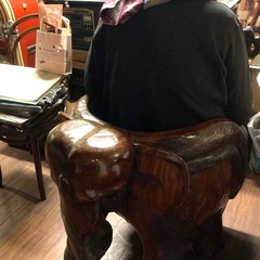アジアン家具 象　木彫り　椅子　スツール　チェアの画像