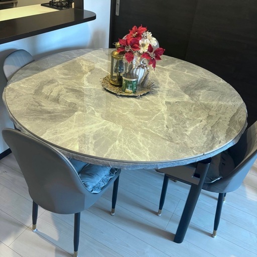 大理石ダイニングテーブル