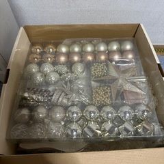 ❣️未使用新品❣️Francfrancクリスマスツリー セットホワイト１５０㎝の画像