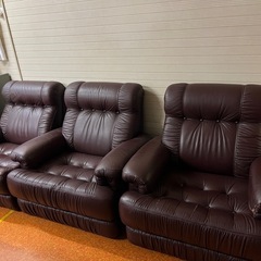 本革ソファー　ブラウンの画像