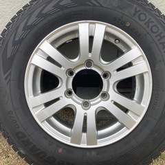 ハイエースバン　スタッドレスタイヤ
の画像