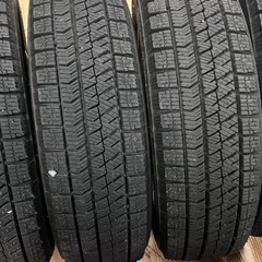 ほぼ新品　スタッドレスタイヤ　ホイル付き　155/65R14 ブリヂストン　VRX2 2023年製の画像