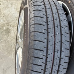 アクア 175/65R15 夏タイヤ 2025製　ホイール付4本セットの画像