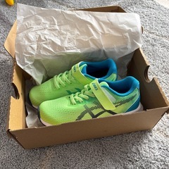 アシックス レーザービーム 19.5の画像