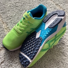 アシックス レーザービーム 19.5の画像