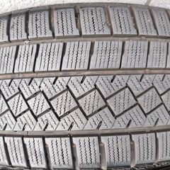 スタッドレスタイヤ・アルミホイール4本セット　ピレリー   ice zero asimmetrico 215/60R17　Work SEPTIMO G01+  7J　5穴　P.C.D. 114.3　INSET　48の画像