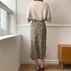 NOKCHA レオパードミドルスカートの画像