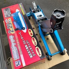 油圧ジャッキ2.25トンの画像