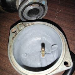 超希少!!シャリー70純正キャブレターの画像