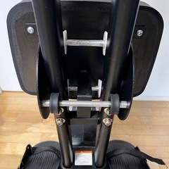 【約４万相当】MERACH (メリック) ローイングマシン ボート漕ぎマシン 16段階負荷 マグネット式 アプリと連動 デジタルダイヤル 静音 家庭用 複線デザイン 全身運動トレーニングマシン トレーニングマシン マグネット式ボート漕ぎ運動マシン 縦置き収納可能 省スペース 組立簡単の画像