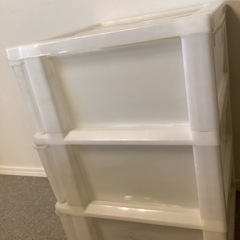 衣装ケース3段　お譲りします(最大3個)の画像