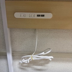 コンセント、USBポート付き電子レンジラックの画像