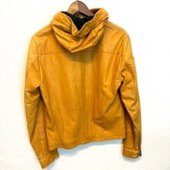 本革レザーブルゾンパーカーの画像