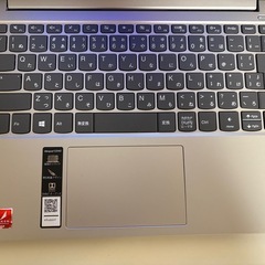 Lenovo ノートパソコンの画像