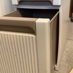 キャスター付き収納ケース4段　お譲りしますの画像