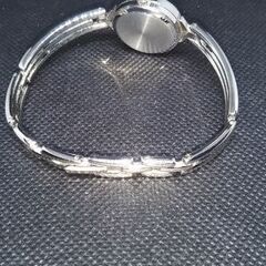 ★Vanesia レディース腕時計★の画像