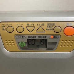 TOYOTOMI　石油ファンヒーターの画像