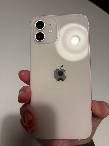 iPhone12本体のみ ホワイト64GB (ri) 広島の携帯電話/スマホの中古