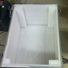 大型機材ケースの画像