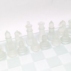 チェス ゲーム クリスタルチェスセットの画像