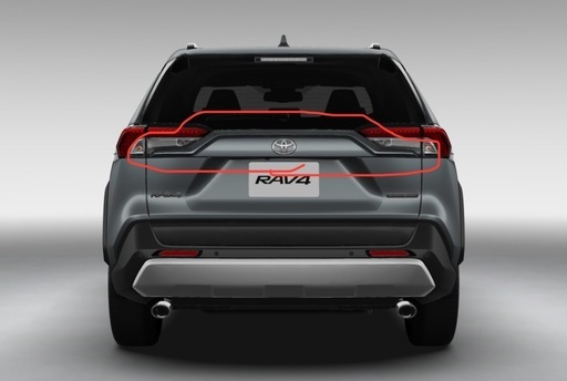 RAV4 バックドアガーニッシュ　未開封