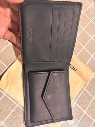 LOUIS VUITTON メンズ財布