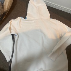 ミニオンズ  トレーナーの画像