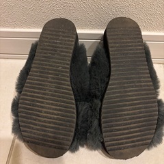 ファーサンダルの画像