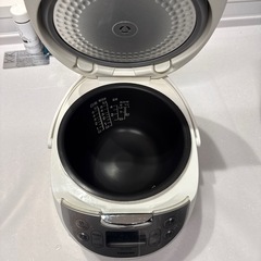 TOSHIBA IH ジャー炊飯器
の画像