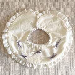 【apres les cours】アプレレクール メニーリボンスタイ よだれかけの画像