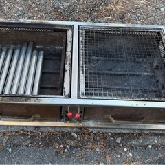 【BBQ】【キャンプ】Coleman コールマン 　グリルプレート付き、炭10kg、火消し壺、着火剤付きの画像