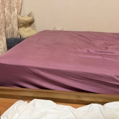 ベッド、マットレスの画像