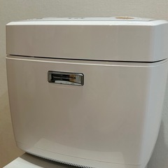 炊飯器の画像