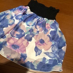 キャミ　スカートの画像