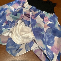 キャミ　スカートの画像